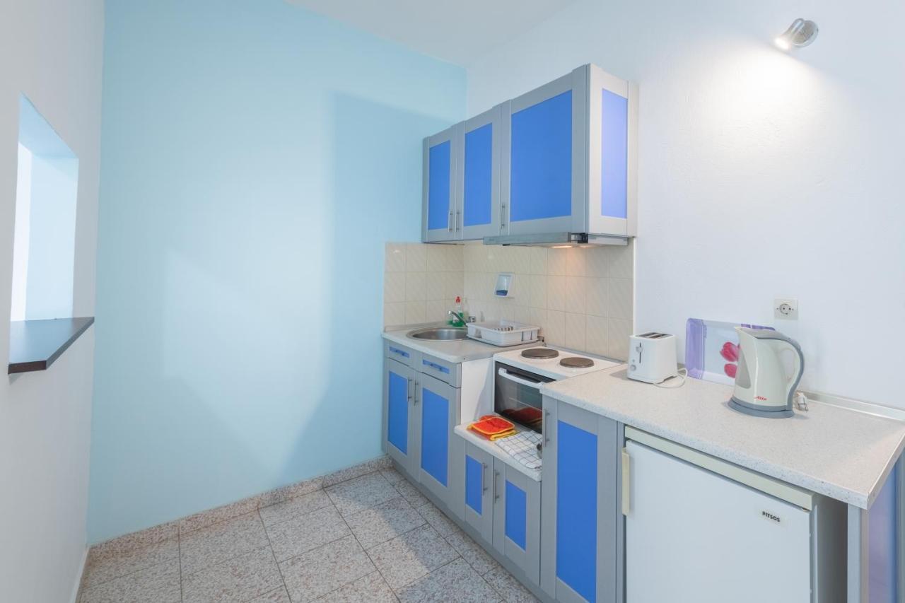 Hotel apartamentowy Crystal Blue Hotel, 3*