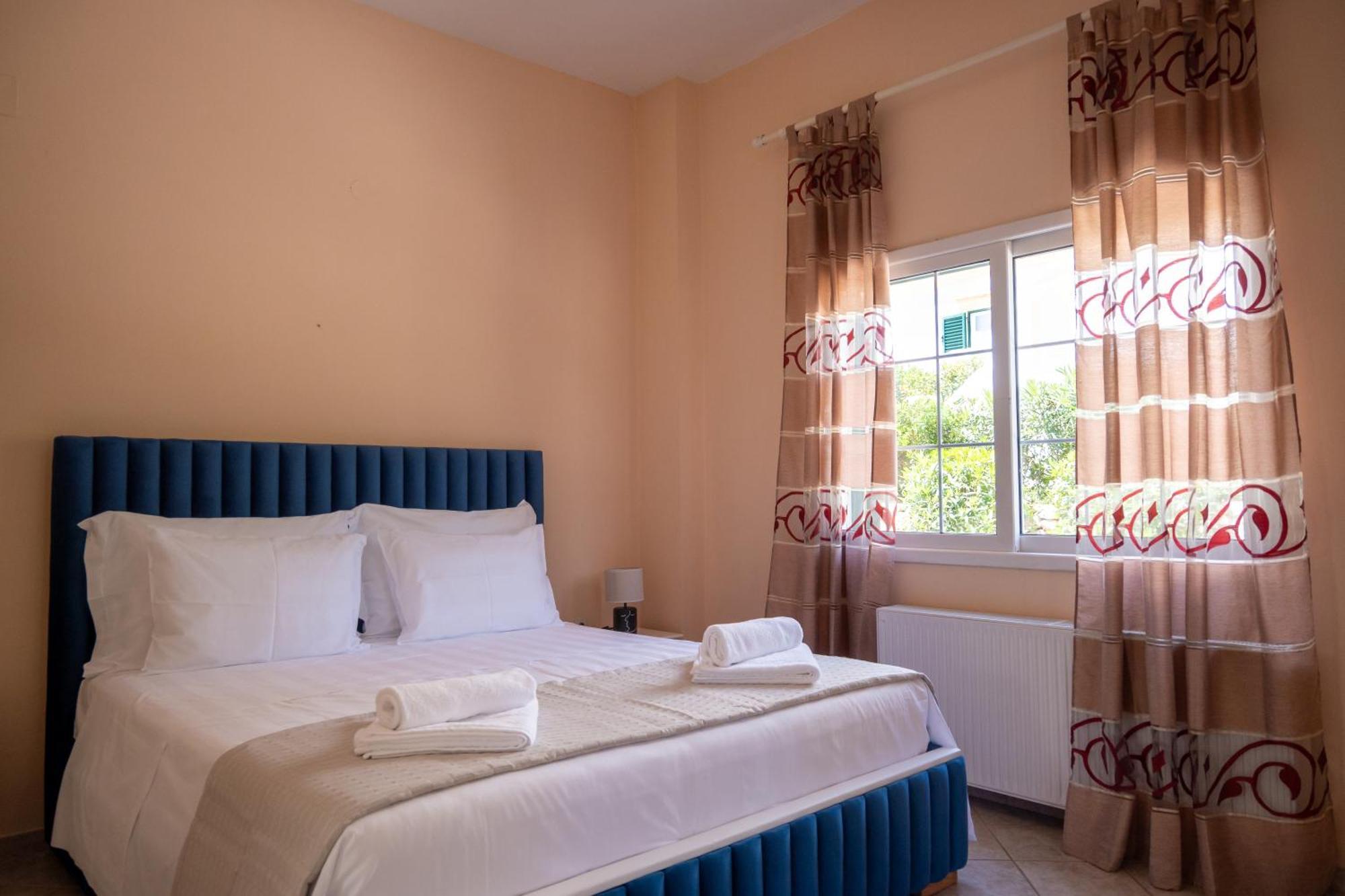 Hotel apartamentowy Crystal Blue Hotel,